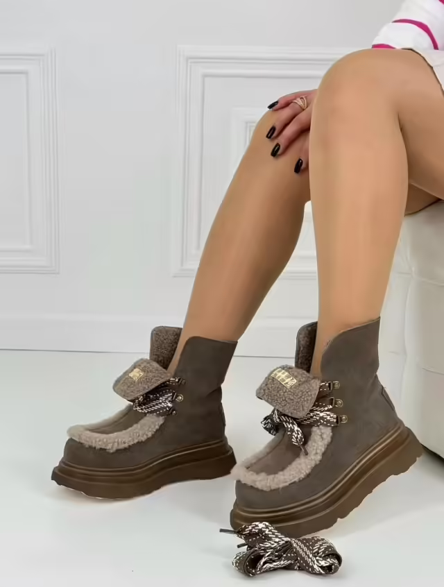 Женские угги