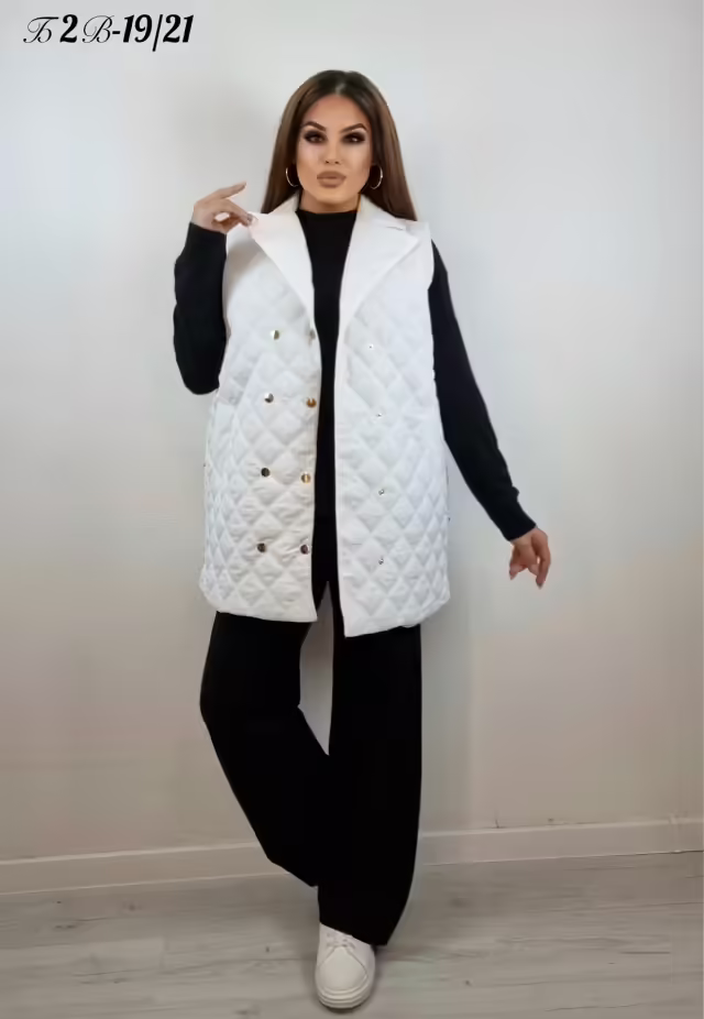 Женские жилетки