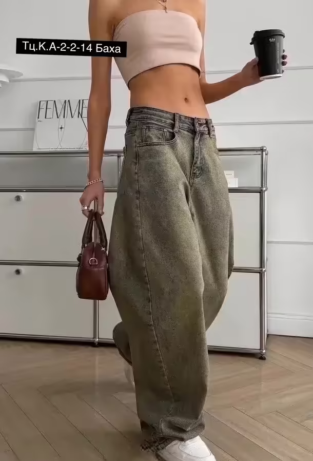 Женские джинсы