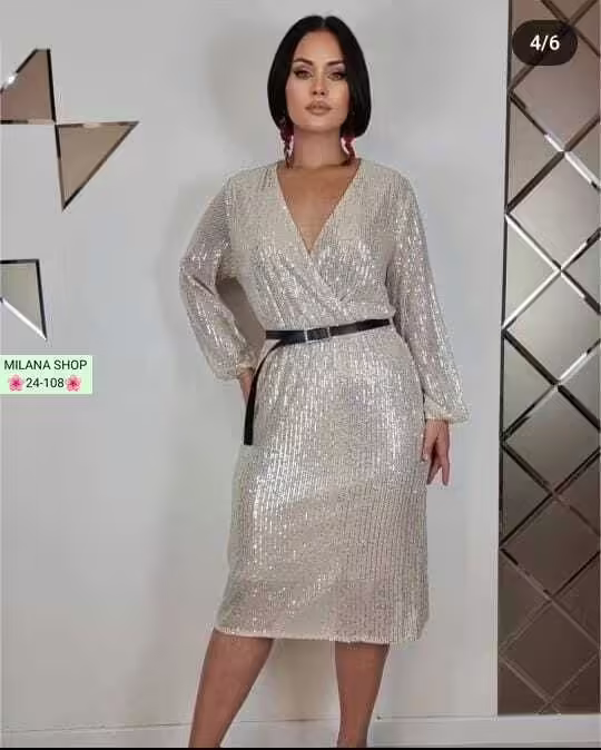 Новогодние женские платья