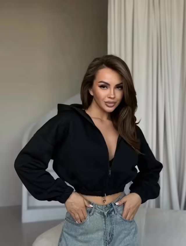 Женские худи с капюшоном