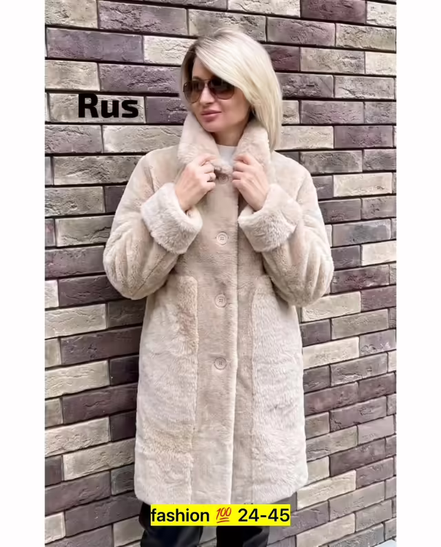 Женские пальто. фото 3