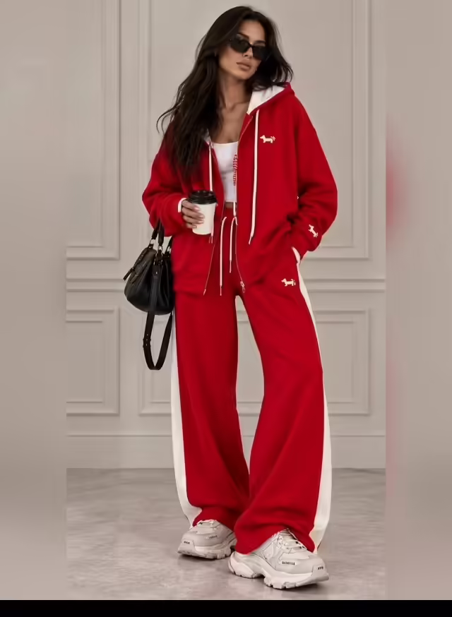 Женские костюмы lux