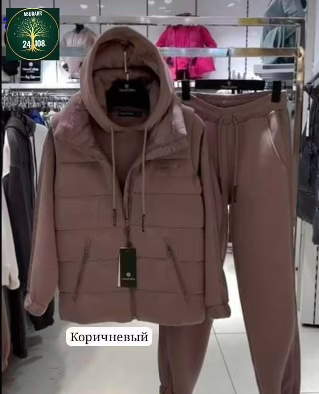 Женские костюмы. фото 3