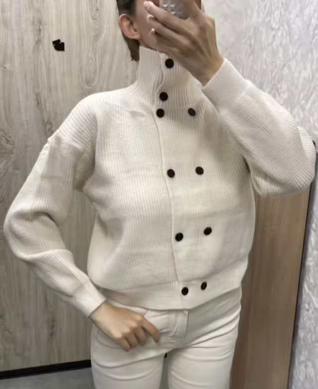 Вязаные женские кардиганы. фото 3