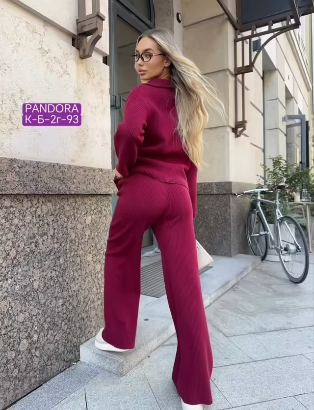 Женские костюмы двойки. фото 3