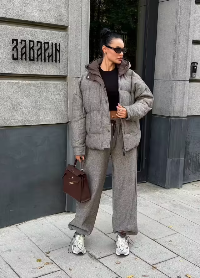 Трикотажные женские костюмы