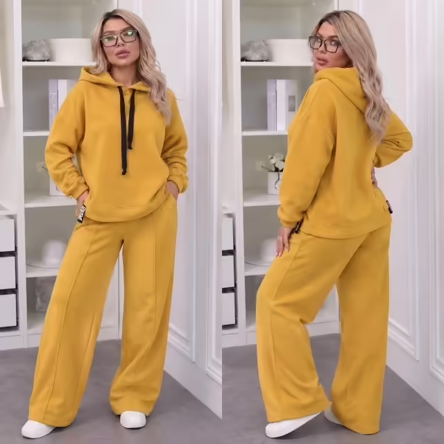 Женские костюмы