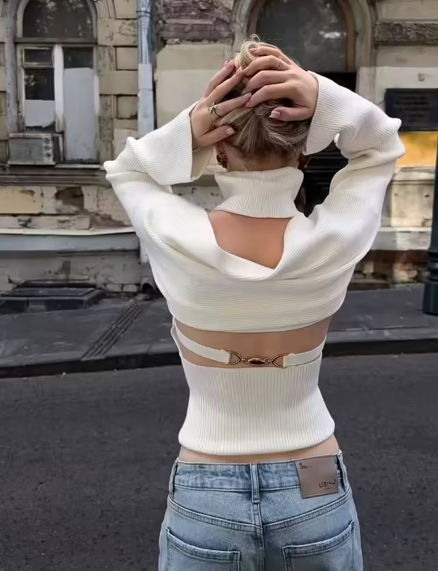 Женские костюмы