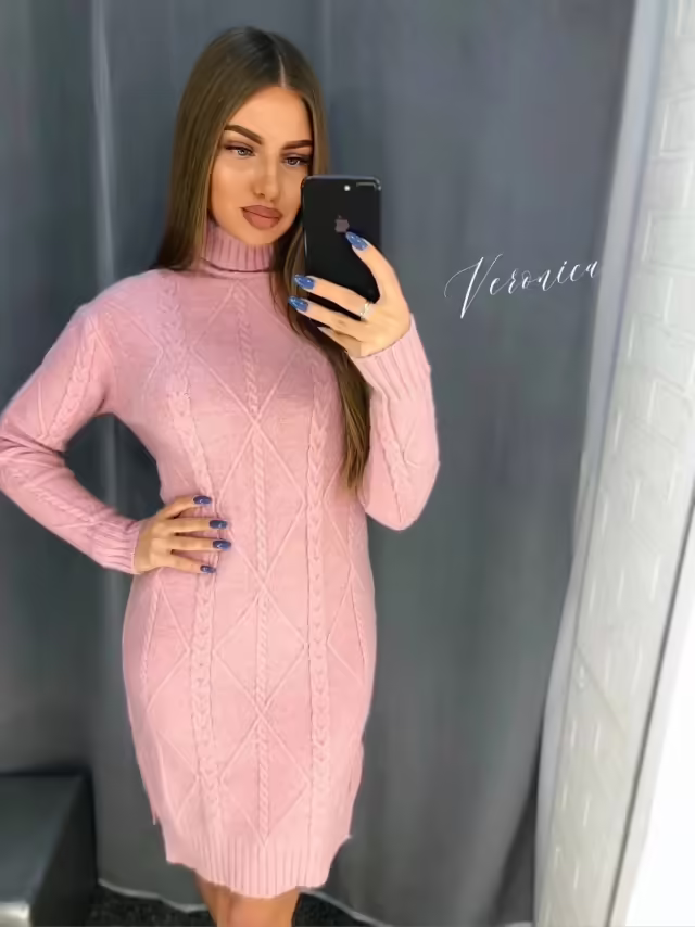 Трикотажные женские платья
