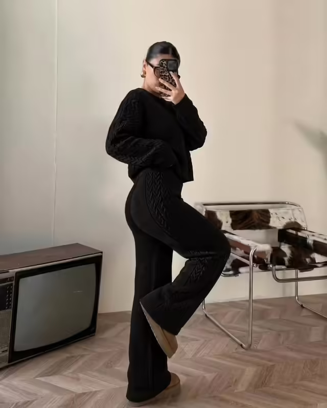 Вязаные женские костюмы