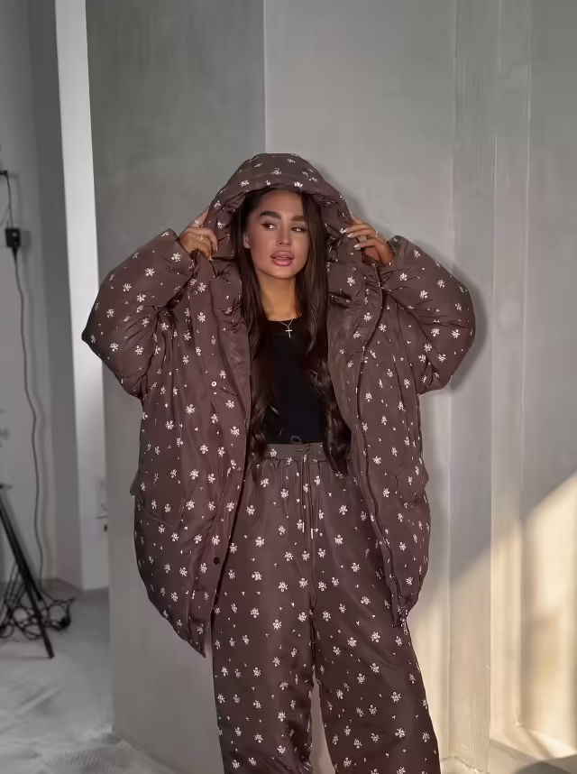 Зимние женские костюмы