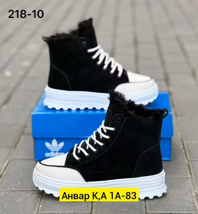 Женские ботинки. фото 3