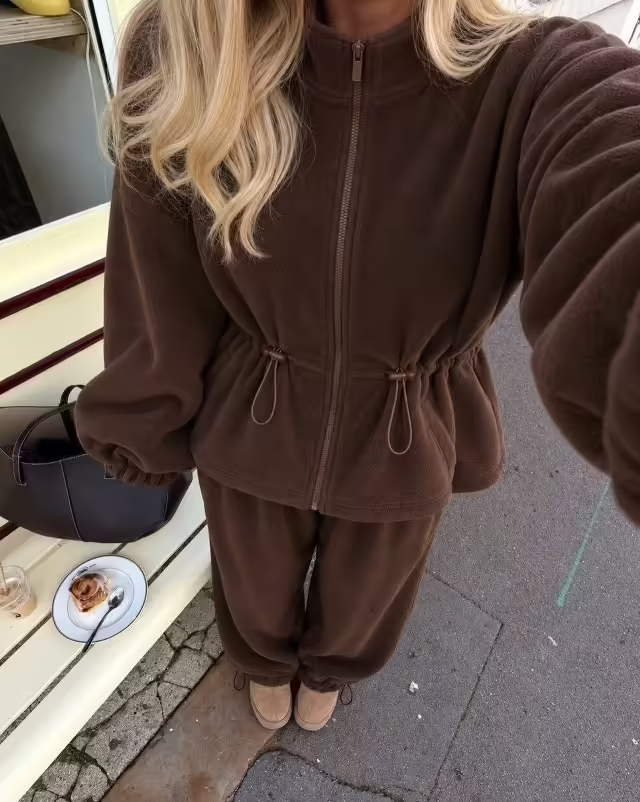 Флисовые уютные тёплые женские костюмы