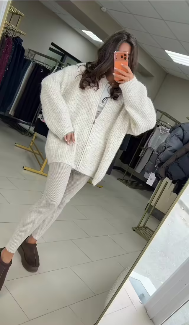 Шерстяные женские кардиганы