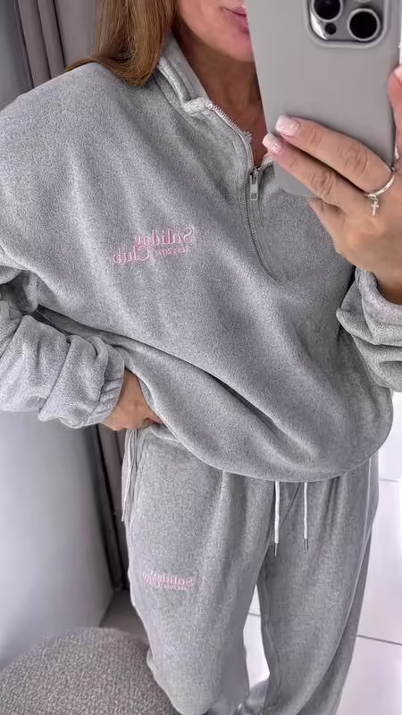 Флисовые уютные женские костюмы