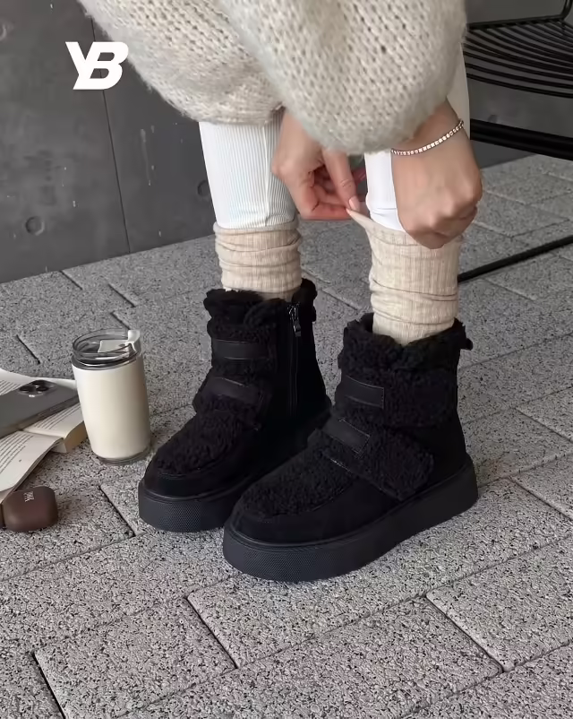 Зимние женские угги. фото 2