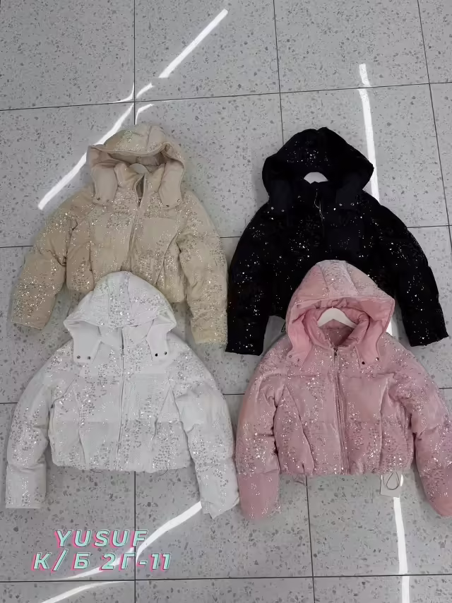 Стильные женские куртки