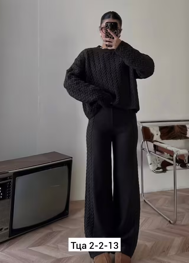 Вязаные женские костюмы