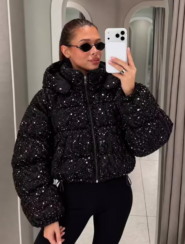 Стильные женские куртки