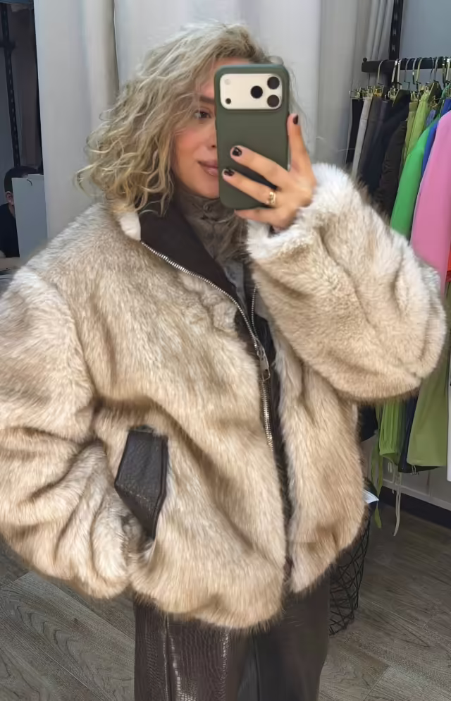 Осенние двусторонние зимние женские бомберы. фото 3