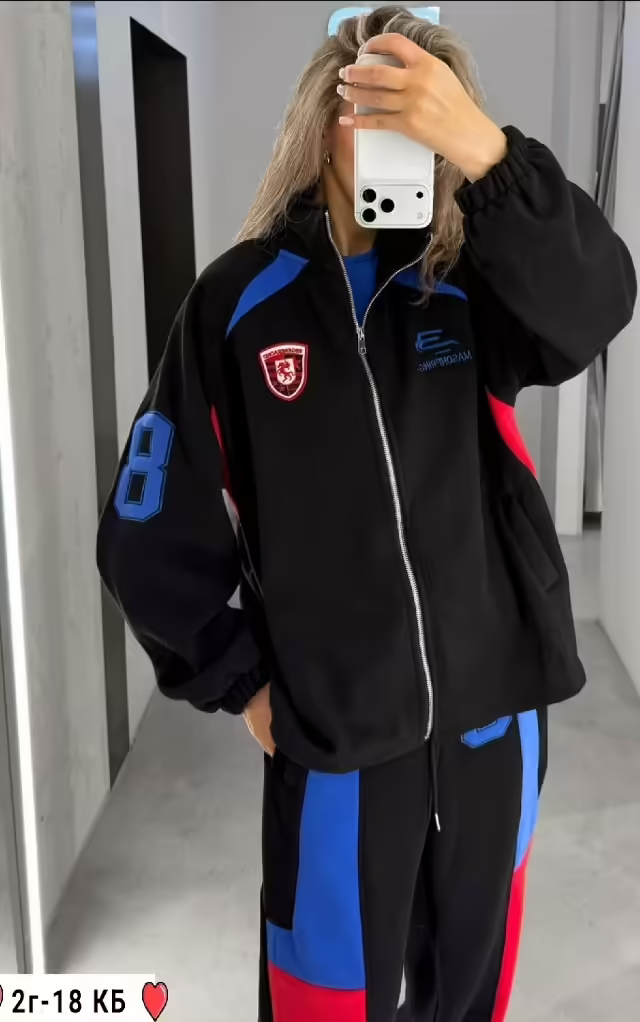 Женские костюмы
